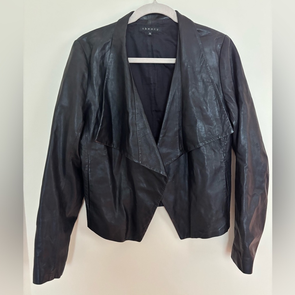 Theory drape front fitted Genuine Lamb Leather Jacket - Black - Sz Medium